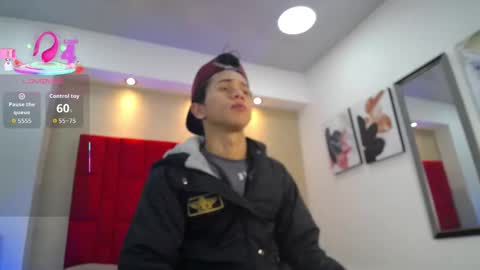 Snapshot of danny__santoro chatting on 09.14.25 Danny online show from 09.14.25