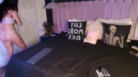 Snapshot of dannyaa_ chatting on 09.16.25 Dannyaa online show from 09.16.25
