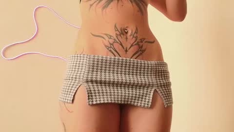 DAPHNE online show from 10.15.25