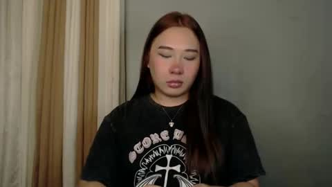 Snapshot of darcy_world chatting on 02.26.25 DARCY online show from 02.26.25