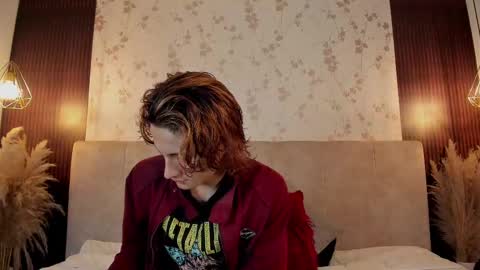 Snapshot of darcycullen chatting on 09.19.25 Darcy online show from 09.19.25