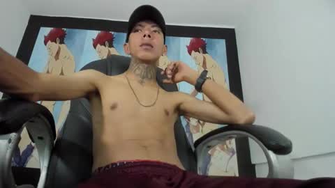 Snapshot of darikson_boy_ chatting on 11.11.25 Darikson online show from 11.11.25