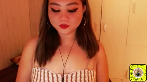 Snapshot of darkbirde chatting on 10.25.25 Rose Dawson online show from 10.25.25