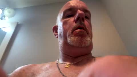 Snapshot of darknite083072 chatting on 09.27.25 darknite083072 online show from 09.27.25