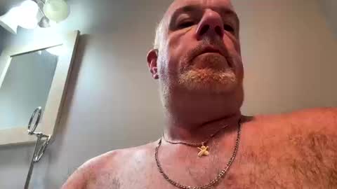 Snapshot of darknite083072 chatting on 10.13.25 darknite083072 online show from 10.13.25