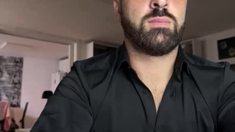 Snapshot of darko_23 chatting on 09.30.25 darko_23 online show from 09.30.25