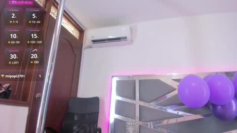 Dasha Foxxx online show from 12.27.24