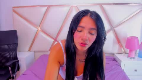 Dasha Foxxx online show from 10.18.25
