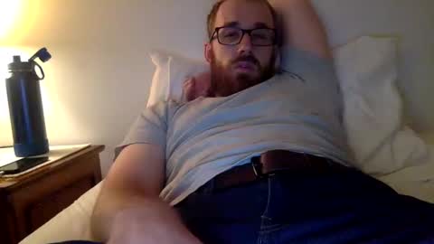 Snapshot of dav_luv4u chatting on 09.17.25 dav_luv4u online show from 09.17.25