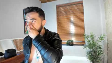 Snapshot of dave_wolff chatting on 11.09.25 Dave online show from 11.09.25