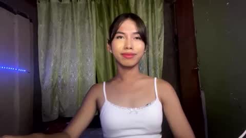 Snapshot of daveboyyy chatting on 09.25.25 Scarlet thesexiest online show from 09.25.25