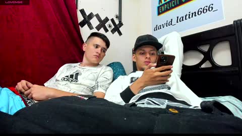 Snapshot of david_latin666_ chatting on 01.22.25 David online show from 01.22.25