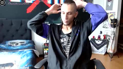 Snapshot of davidroses420 chatting on 10.05.25 online show from 10.05.25