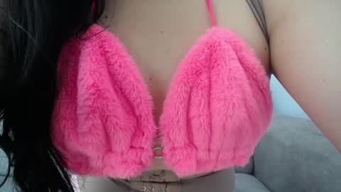 Snapshot of dayis_butera chatting on 01.09.25 Dayanna online show from 01.09.25