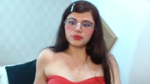 Snapshot of dayis_butera chatting on 09.18.25 Dayanna online show from 09.18.25