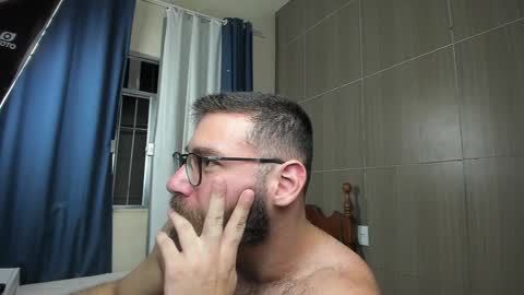 Snapshot of deanlek chatting on 01.29.25 Dean online show from 01.29.25