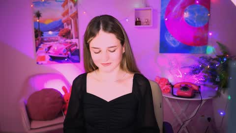 Snapshot of deboralarson chatting on 02.01.25 Debora online show from 02.01.25