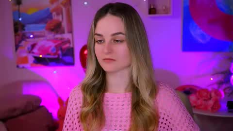 Snapshot of deboralarson chatting on 02.23.25 Debora online show from 02.23.25