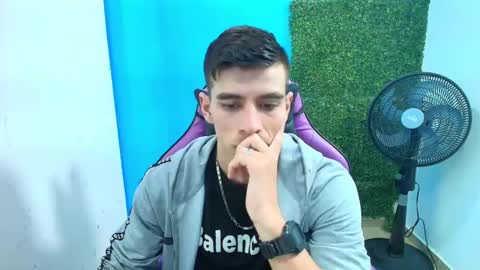 Snapshot of deiby_baby chatting on 02.06.25 DEIBY online show from 02.06.25