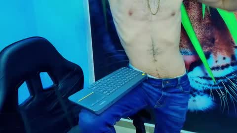 Snapshot of deiby_baby chatting on 09.24.25 DEIBY online show from 09.24.25