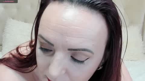 Snapshot of dellicioussepussy chatting on 02.16.25 Mire online show from 02.16.25