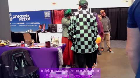 Snapshot of demora_avarice chatting on 12.07.24 demora_avarice online show from 12.07.24