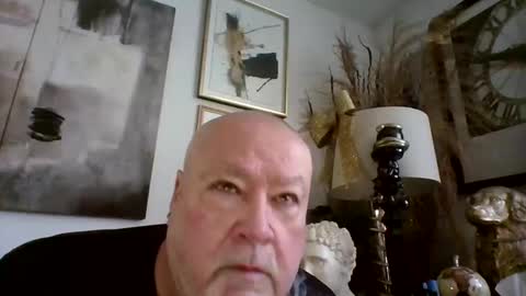 Snapshot of denboisvin2043 chatting on 12.12.24 denboisvin2043 online show from 12.12.24