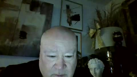 Snapshot of denboisvin2043 chatting on 12.18.24 denboisvin2043 online show from 12.18.24