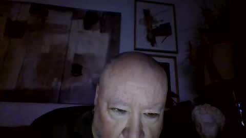 Snapshot of denboisvin2043 chatting on 12.22.24 denboisvin2043 online show from 12.22.24