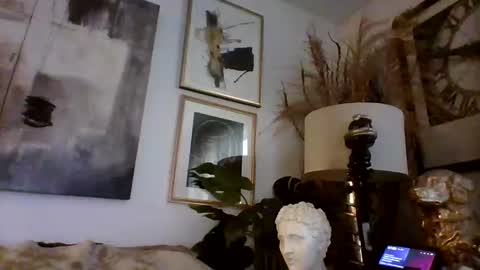 Snapshot of denboisvin2043 chatting on 02.06.25 denboisvin2043 online show from 02.06.25