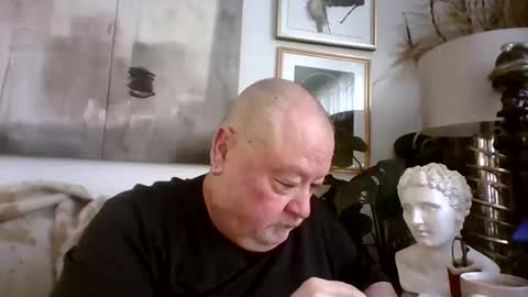 Snapshot of denboisvin2043 chatting on 03.01.25 denboisvin2043 online show from 03.01.25