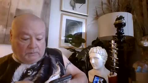 Snapshot of denboisvin2043 chatting on 09.21.25 denboisvin2043 online show from 09.21.25