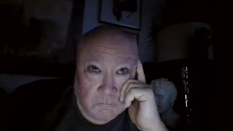 Snapshot of denboisvin2043 chatting on 09.28.25 denboisvin2043 online show from 09.28.25