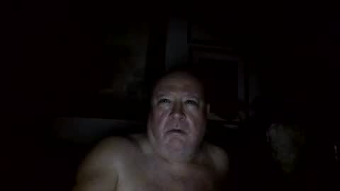 Snapshot of denboisvin2043 chatting on 10.09.25 denboisvin2043 online show from 10.09.25