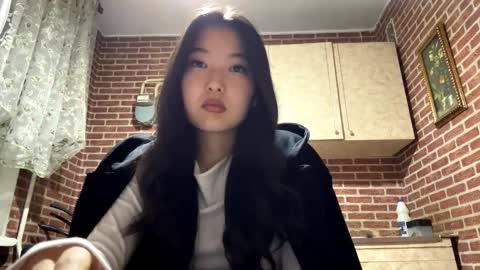 Snapshot of denysebernacchi chatting on 10.06.25 Emma online show from 10.06.25