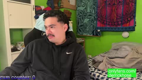 Snapshot of derrick_hose chatting on 01.14.25 Derrick Hose online show from 01.14.25