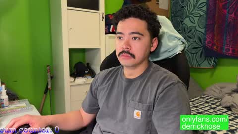Snapshot of derrick_hose chatting on 02.06.25 Derrick Hose online show from 02.06.25