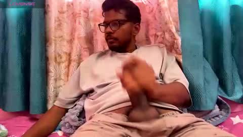 Snapshot of desi_silver chatting on 10.05.25 Desi silver online show from 10.05.25