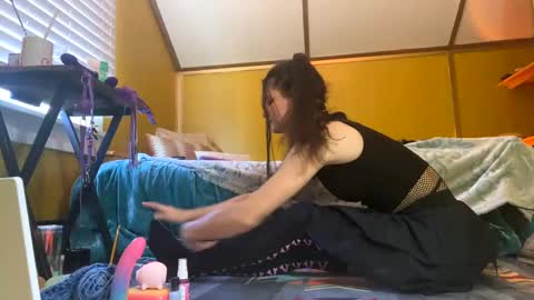 Snapshot of desimonroe chatting on 01.23.25 desimonroe online show from 01.23.25