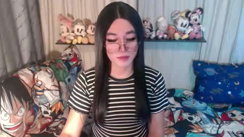 LORINE online show from 10.07.25