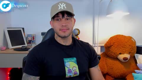 Snapshot of deymon_scott chatting on 02.22.25 JULIAN online show from 02.22.25
