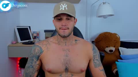 Snapshot of deymon_scott chatting on 02.25.25 JULIAN online show from 02.25.25