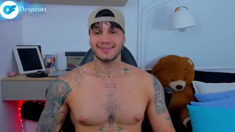 Snapshot of deymon_scott chatting on 02.25.25 JULIAN online show from 02.25.25
