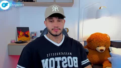 Snapshot of deymon_scott chatting on 03.09.25 JULIAN online show from 03.09.25