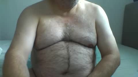 Snapshot of dgdgn chatting on 09.10.25 dgdgn online show from 09.10.25