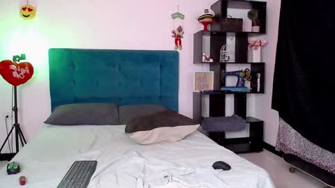 Snapshot of diabla_sexyboobs chatting on 12.10.24 D I A B L A online show from 12.10.24