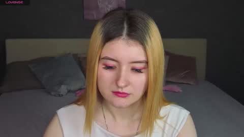 Snapshot of diana_davis chatting on 11.15.25 Diana online show from 11.15.25