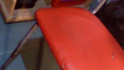 Snapshot of diegoinheels chatting on 10.20.25 diegoinheels online show from 10.20.25