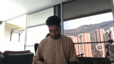 Snapshot of diehgoo_ortega chatting on 11.01.25 Diego Ortega online show from 11.01.25