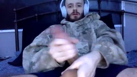 Snapshot of digbicknik chatting on 02.20.25 digbicknik online show from 02.20.25